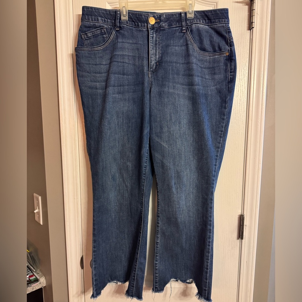 Democracy Blue Denim Frayed Hem Jeans